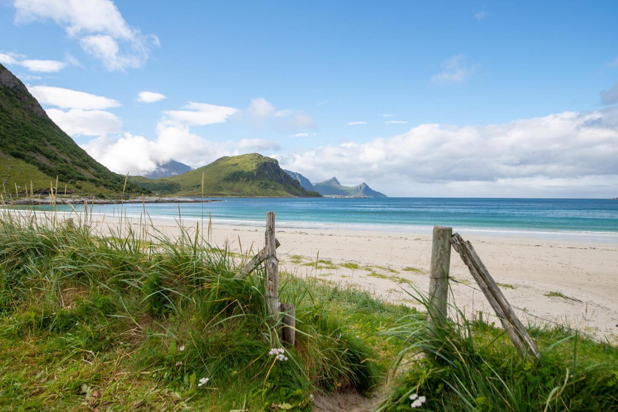Haukland Beach Panorama Offersoya Exteriör bild